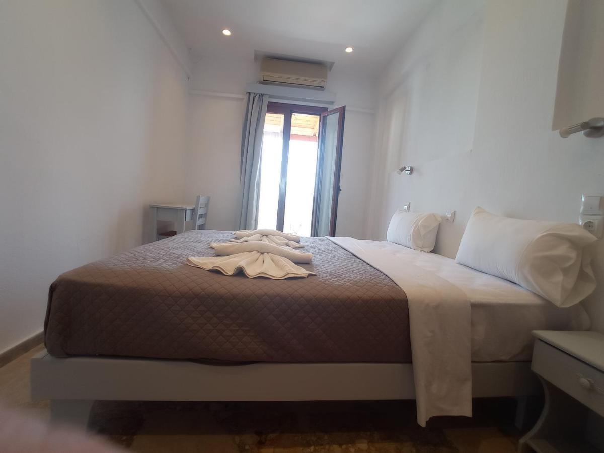 Hotel Zorbas Soúgia Esterno foto