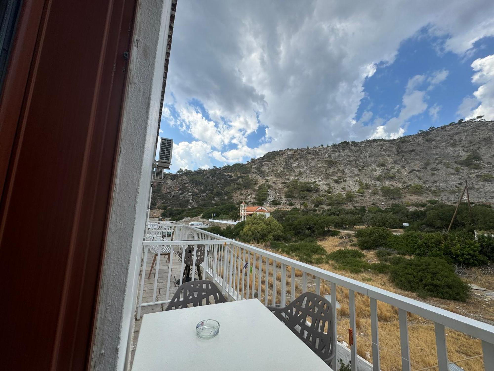 Hotel Zorbas Soúgia Esterno foto